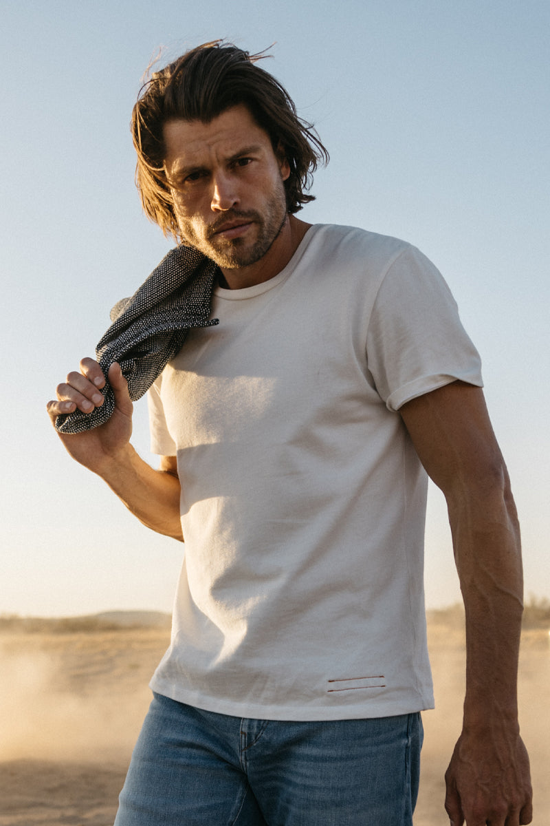 The Stamp 9oz Heavy Tee Organic Cotton - Shell