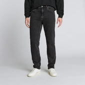 The Classic Straight Jean | Vintage Black