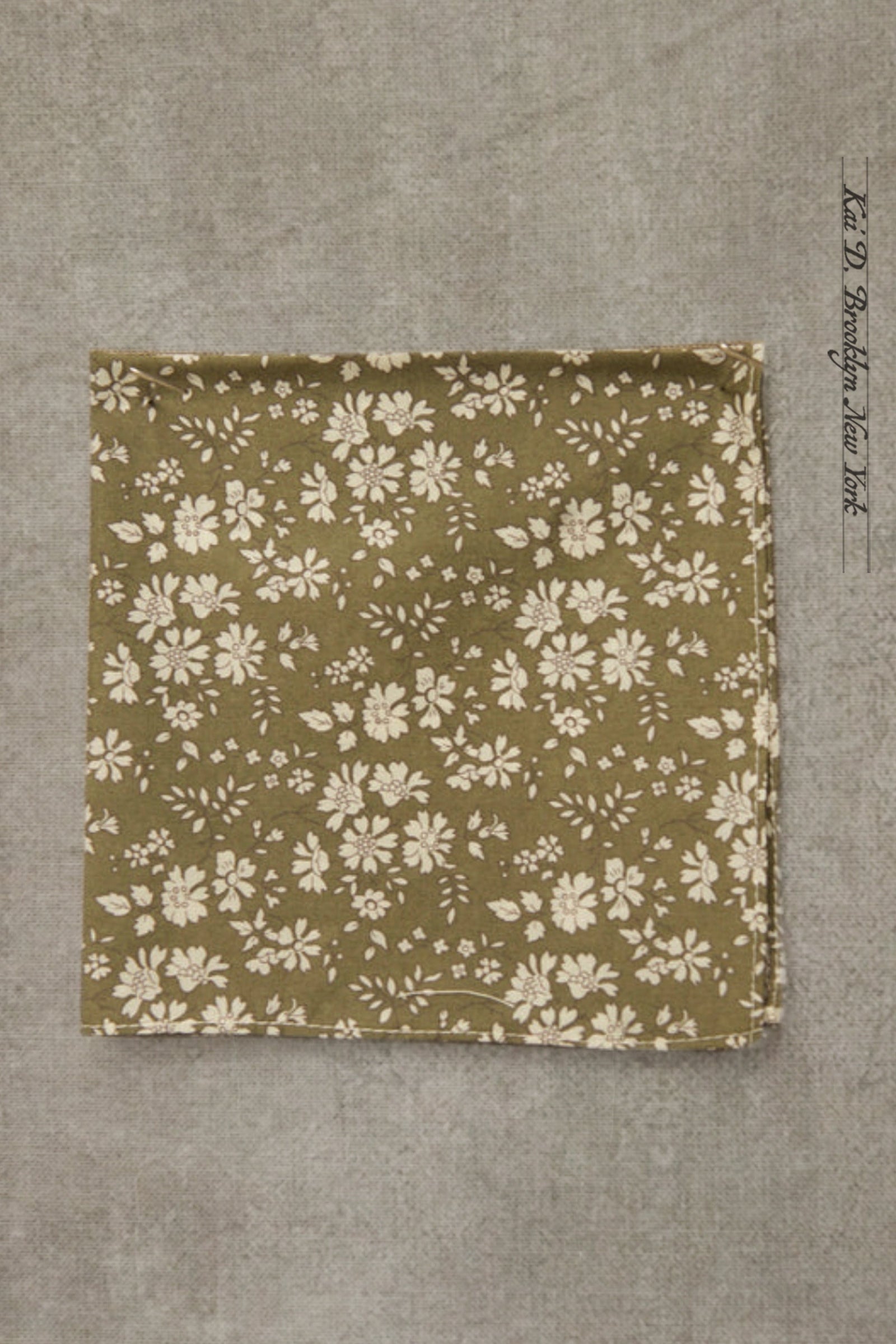 Antique Floral Pocket Square - Pea green