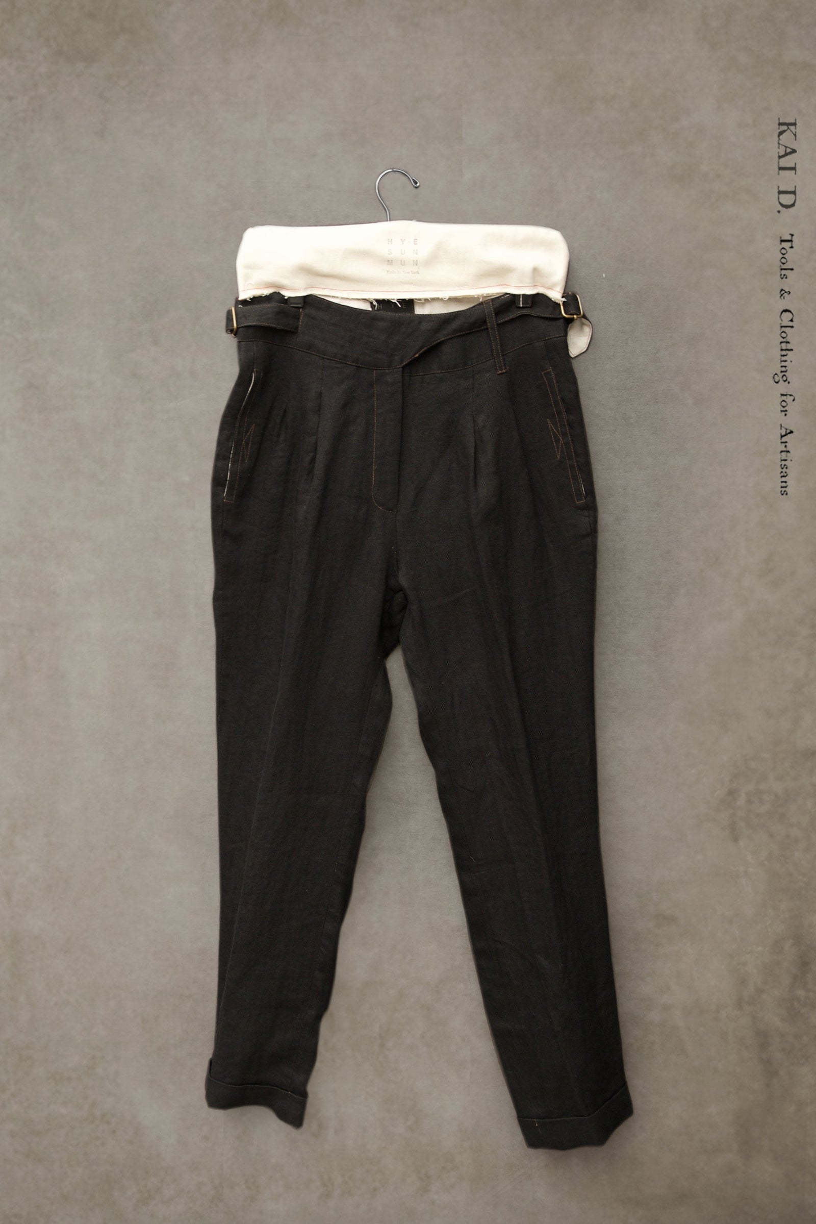 Isa Belted Pants - Black Linen Herringbone - M, L