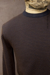 Pebble Stitch Crew Neck Sweater 3 6