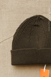 Cardigan Stitch Beanie Hunting Green