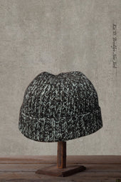 Undyed Black / Teal