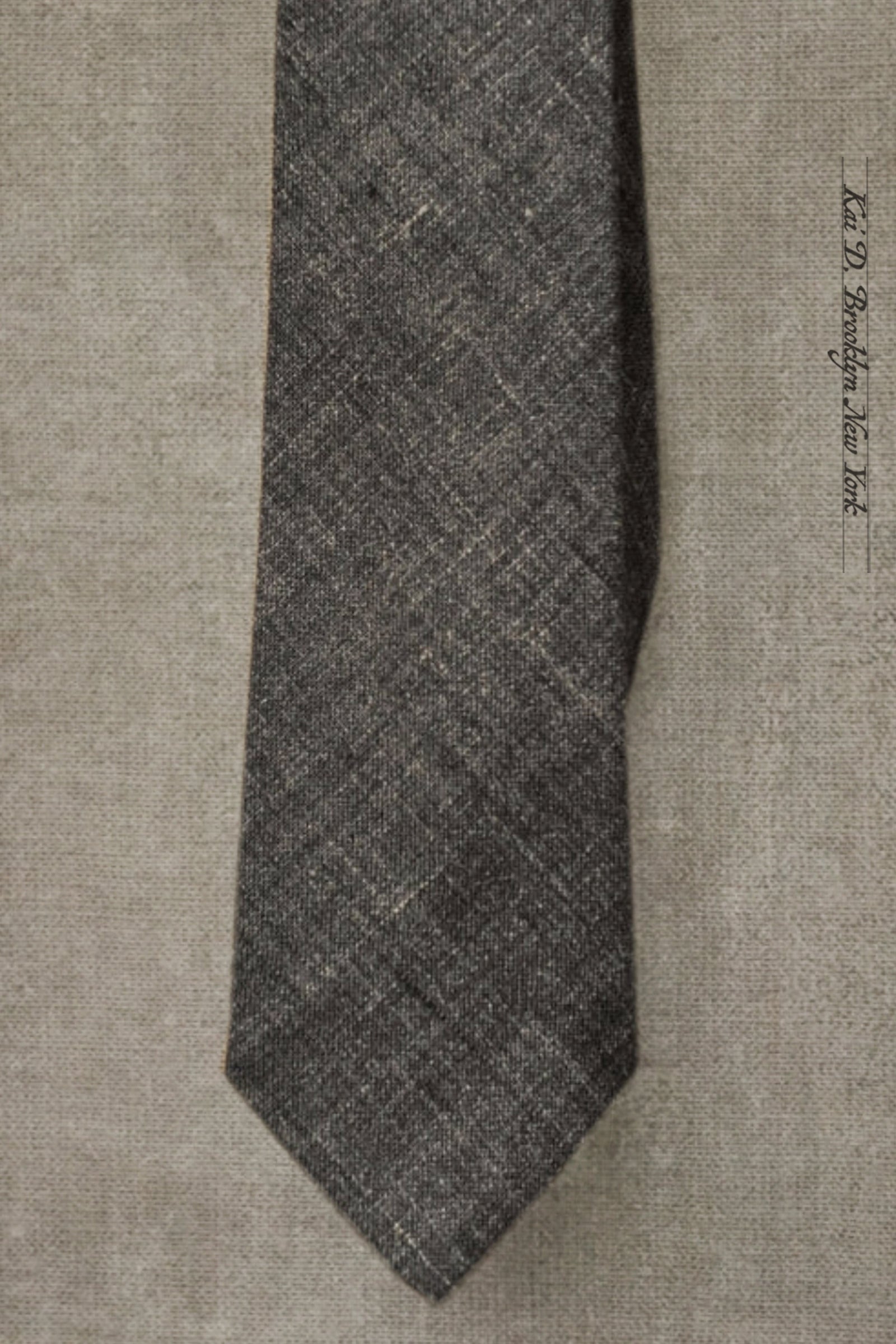 Irish Linen Tie Texture Grey