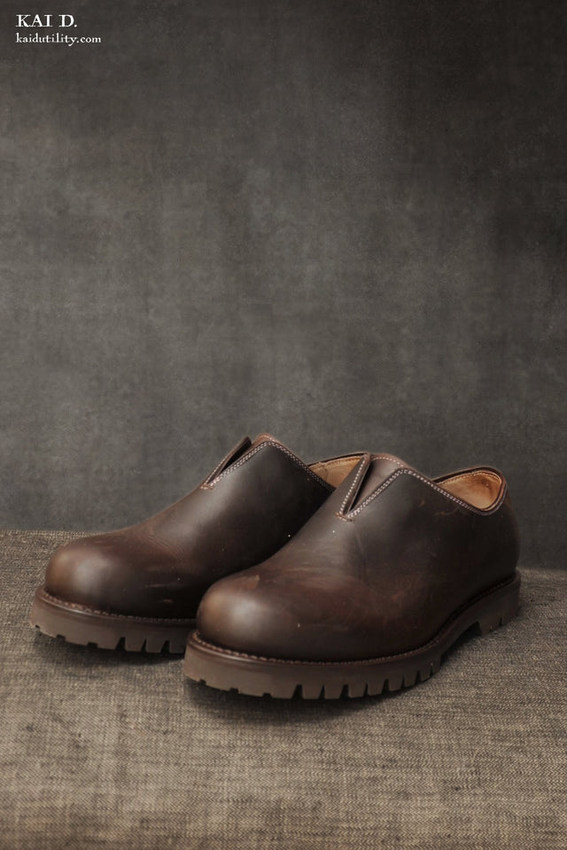 Artist Shoe - Chestnut- 41, 42, 43, 44, 45
