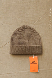 Cardigan Stitch Beanie