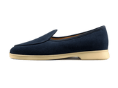 Stride Loafers In Midnight Glove Suede Natural Sole