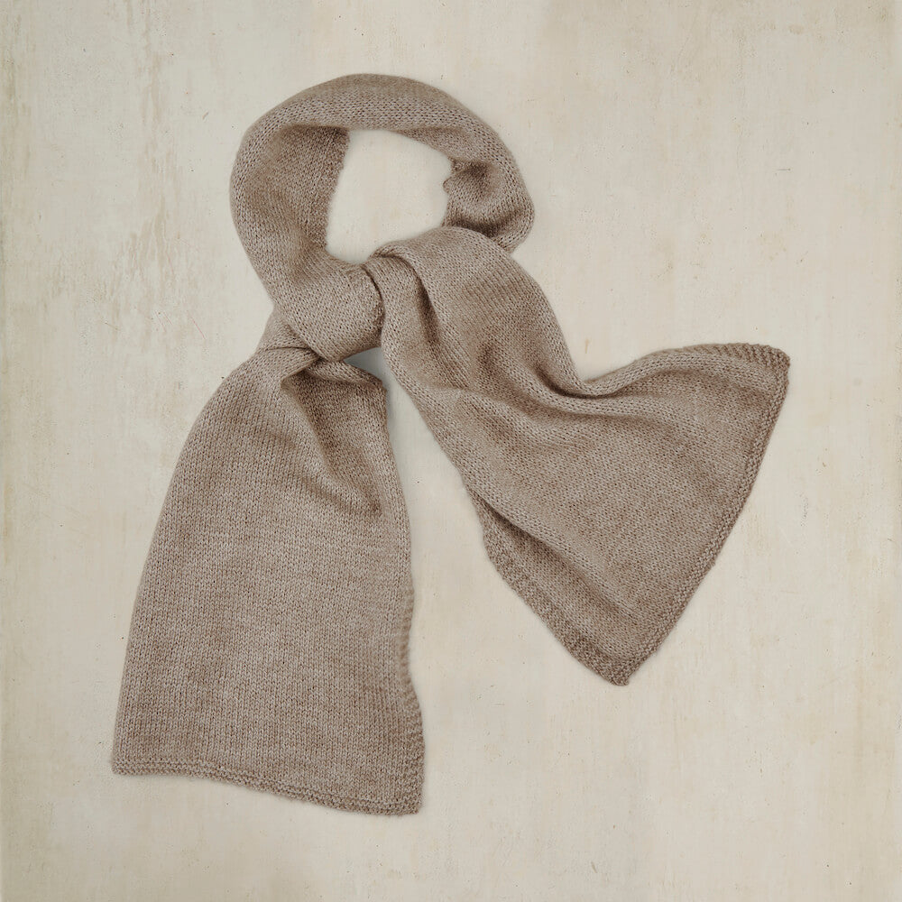 Muskox Knitted Scarf In Dark Natural