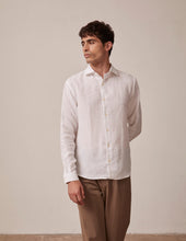 white linen Aristote shirt