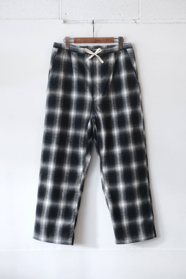 FUJITO Pajama Pants Black Check,Navy Check | Directors Web Shop powered by BASE