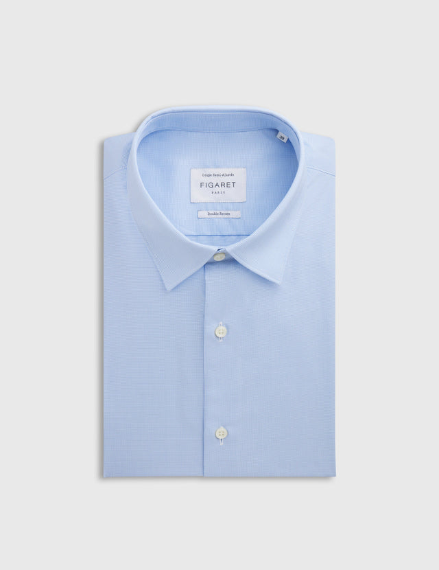 Semi-fitted blue shirt