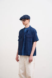 【ナイジェル・ケーボン】MAN / オープンカラーシャツ - リネンインディゴ / OPEN COLLAR SHIRT - LINEN INDIGO