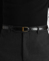 Ceinture Fine En Cuir De Veau Verni Craquel Noire