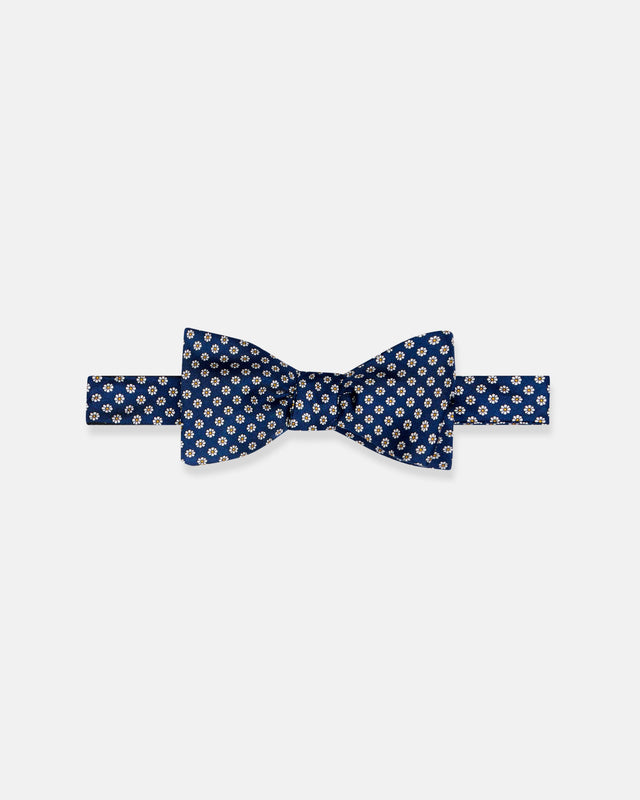 Made In Uk Printed Foulard Silk Bow Tie