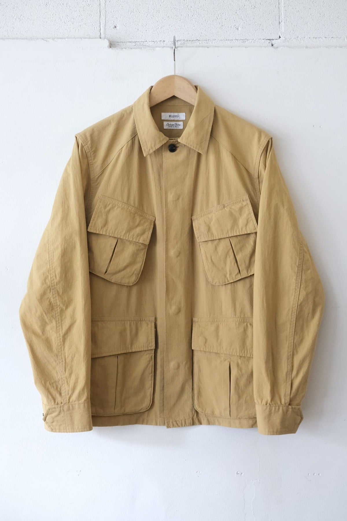 Fujito Jungle Fatigue Jacket Beige Dark Navy Directors Web Shop Powered By Base
