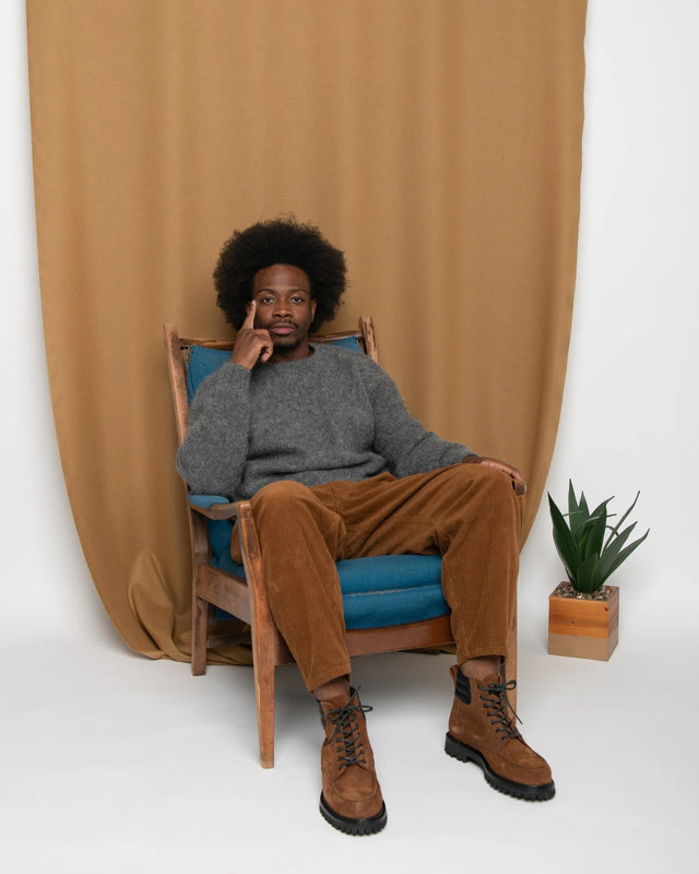 Shaggy Alpaguan Crewneck - Charcoal — MONITALY