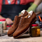 Long Wing Full Brogued Oxford In Tabbaccho Suede Leathter