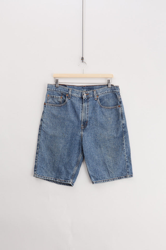 Levi's 505 Denim Shorts (W33)