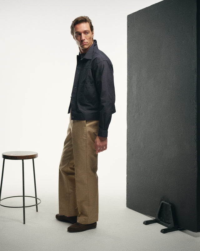 Pilot Chino In Dune