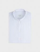 Chemise semi-ajustée rayée bleue