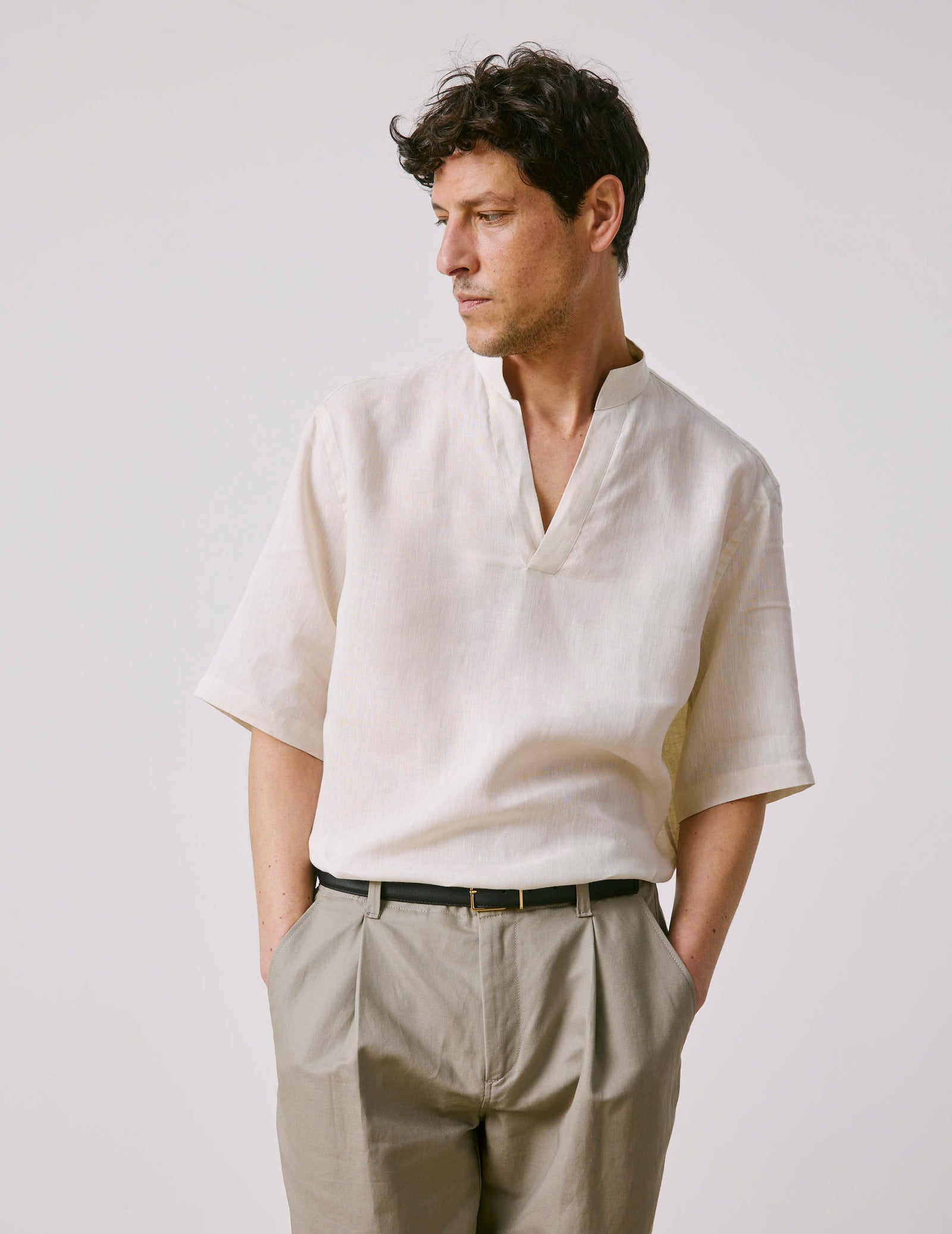 Ecru linen short-sleeved Leon shirt