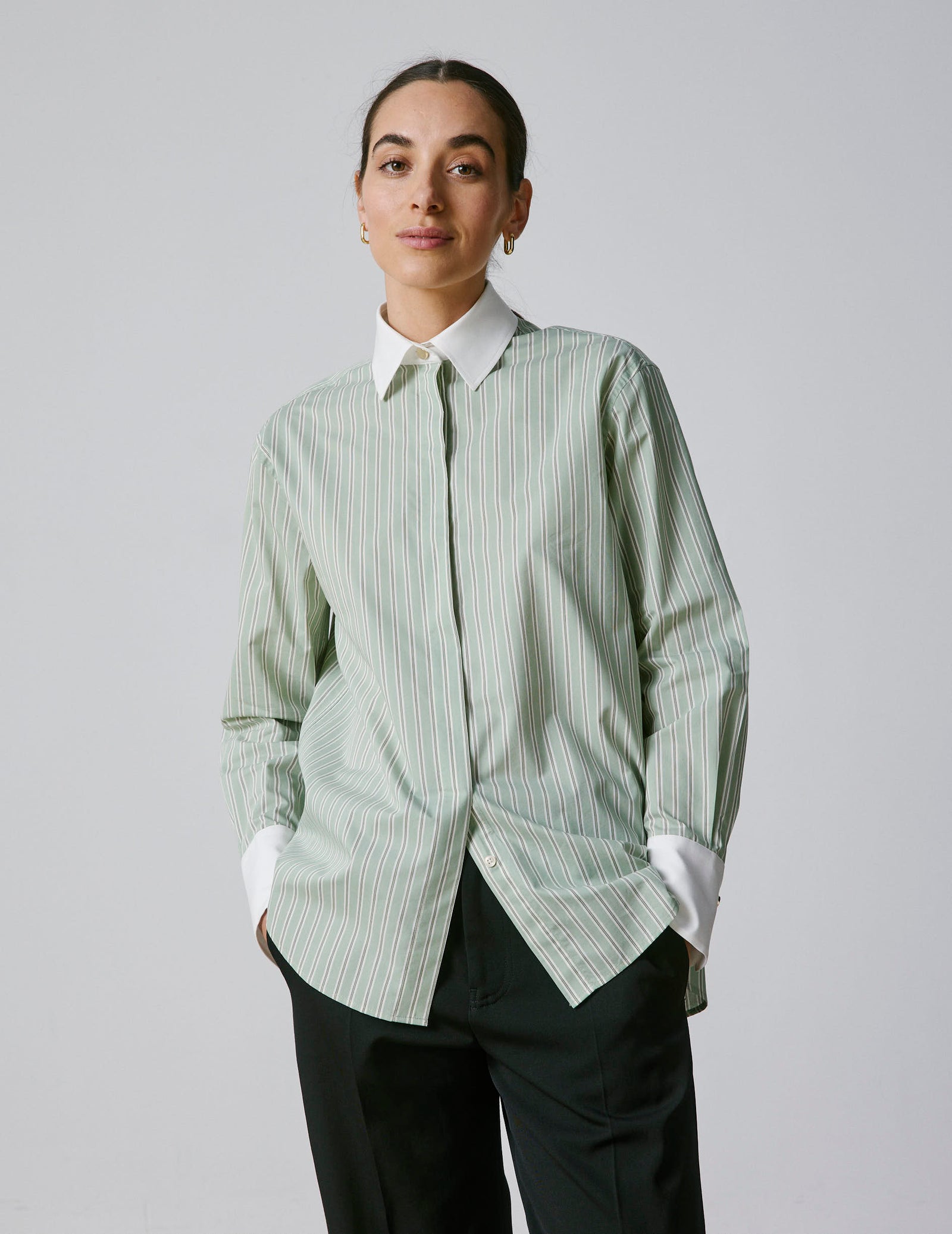 Striped sage Mathéa shirt with hidden button placket