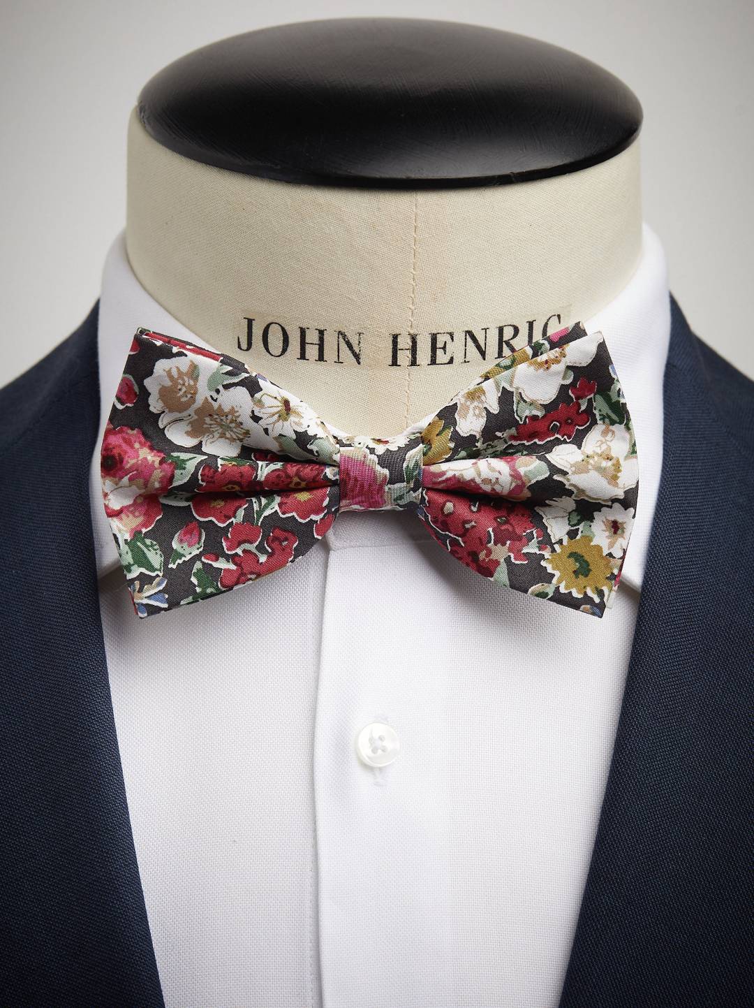 Bow Tie Cotton Floral