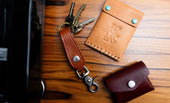 No. 092-GD Card Case with Snaps Bear, Natural
