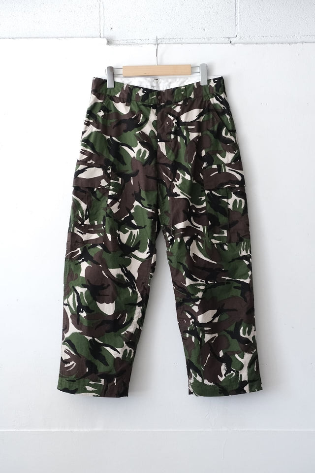 FUJITO Cargo Pants Camo | Directors Web Shop powered by BASE