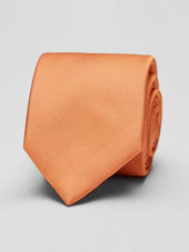 Tie Plain