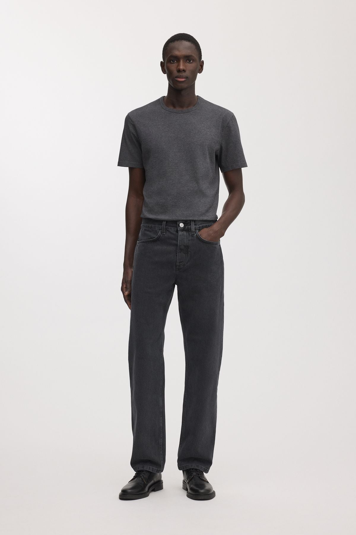 The Loose Jeans
