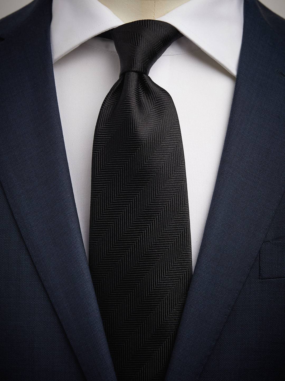 Tie Herringbone