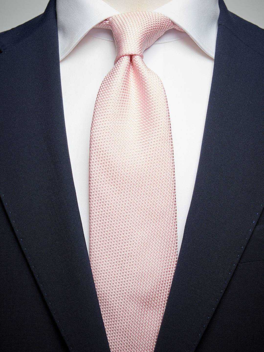 Grenadine Tie