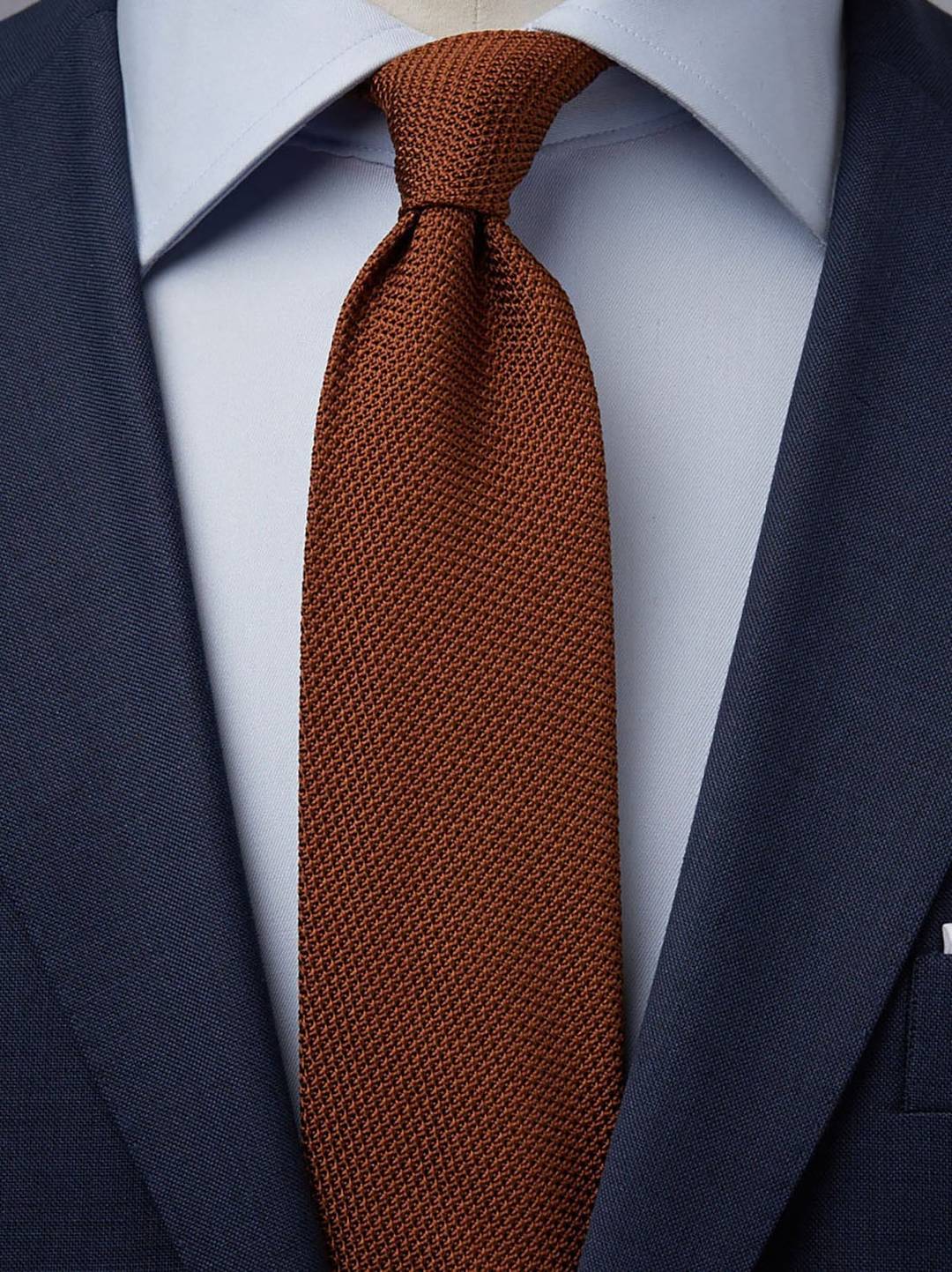 Grenadine Tie