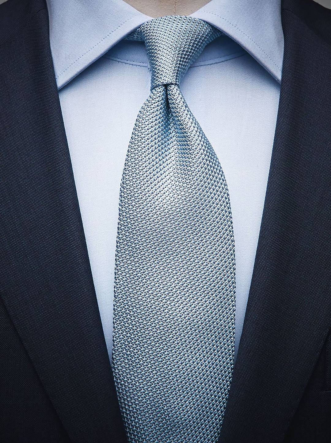 Grenadine Tie
