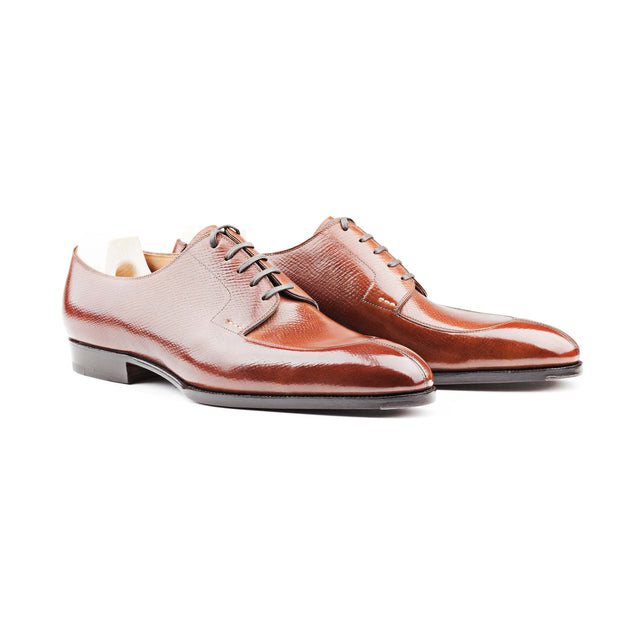 Split toe derby with machine stitched apron in mid brown Russian calf