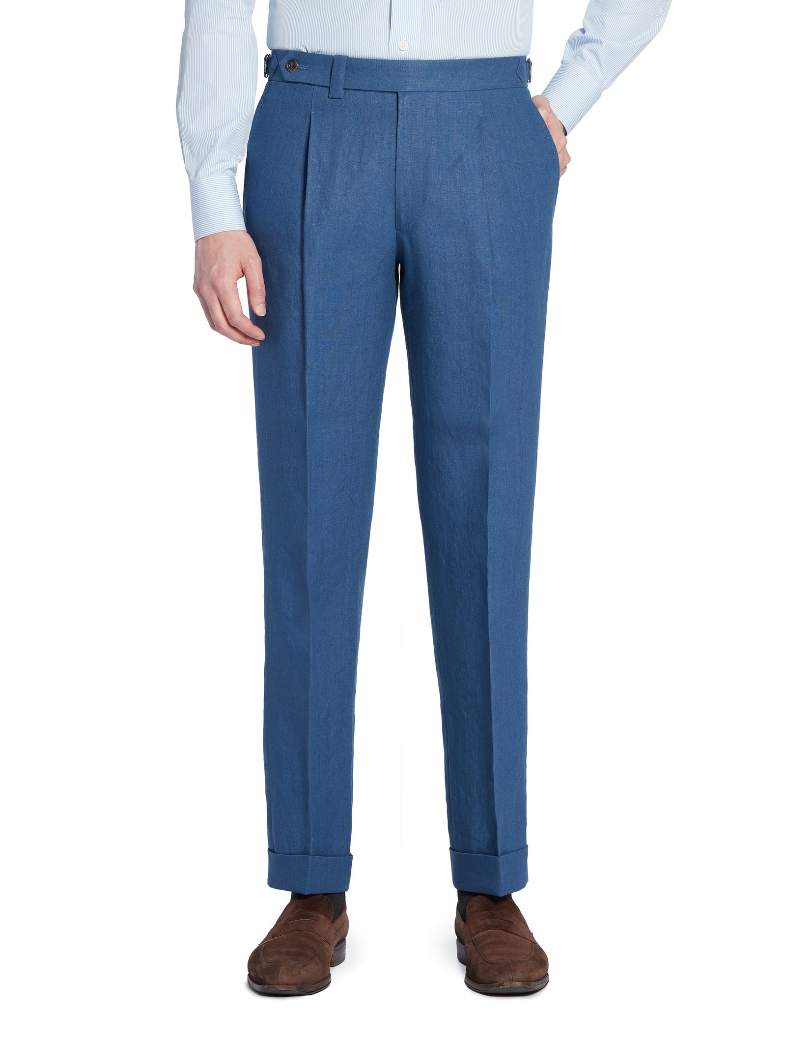Linen Pleated Trousers Model 10