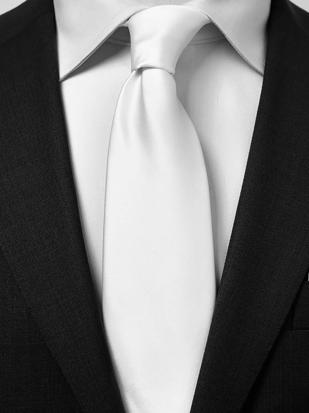 Tie Plain
