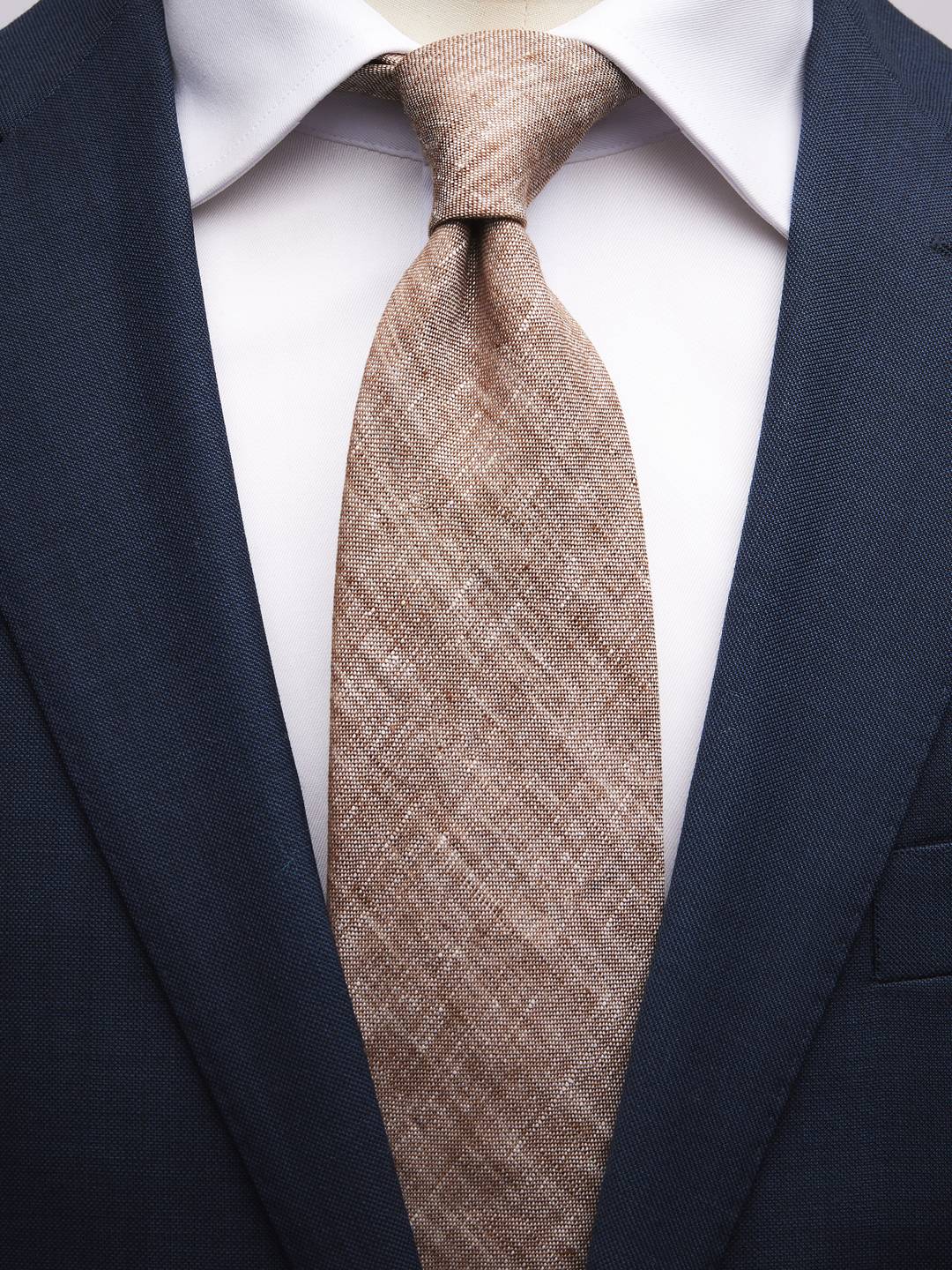 Tie Linen