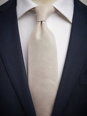 Tie Linen