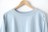 N O Un Raglan Sweat Sax Sumi Directors Web Shop Powered By Base