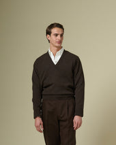 Standard V Neck In Earth