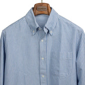Classic oxford cloth button-down shirt in reverse stripe blue/white