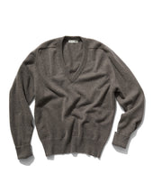 Standard V-Neck in Birch