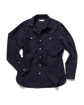 "R" Shirt in Navy
