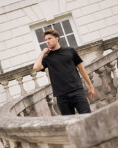 UTILITEES - 10oz Heavyweight Crew Neck T-Shirt - Black