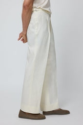 Single Pleat Trouser Washed Linen