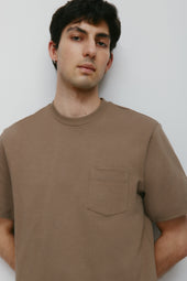 Men's Slub Pocket Tee in Taupe