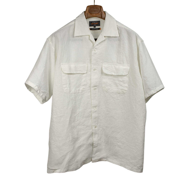 Open collar short sleeve shirt in white flax
