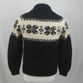 206 Balloch Buttoned Sweater Assorted 100 Aran